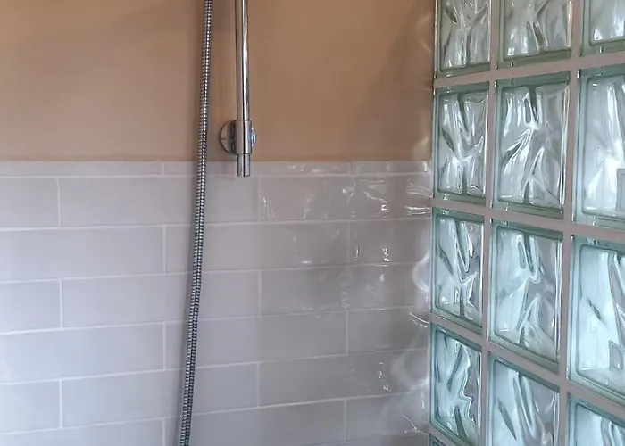 The Sweet Lemon 3 * بومبارال